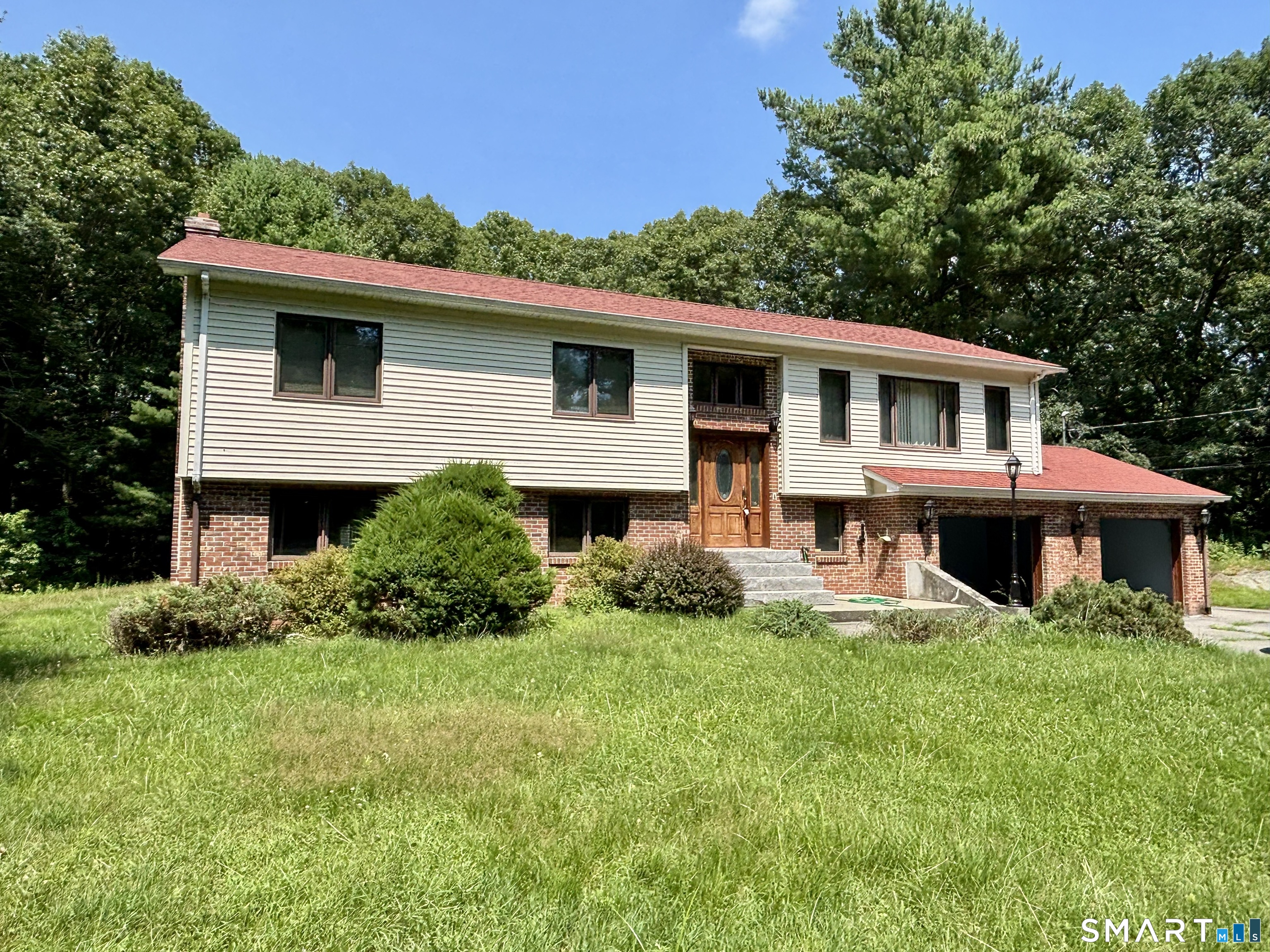 209 Cranberry Pond Road Norwich, CT 06360 - Photo 1 of 2 Gallery Image 1