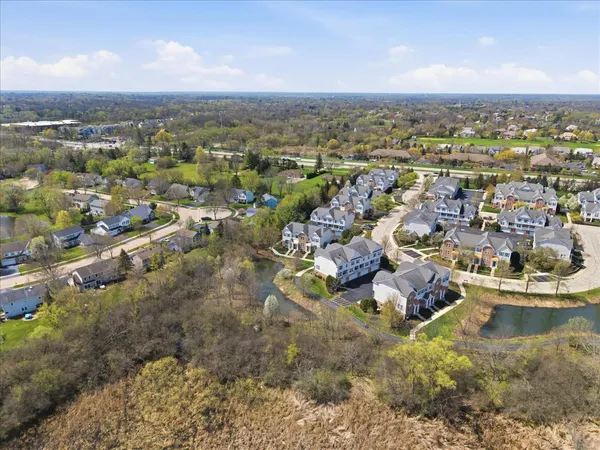 $439,900 | 65 Arcadia Lane, Lake Zurich, IL 60047
