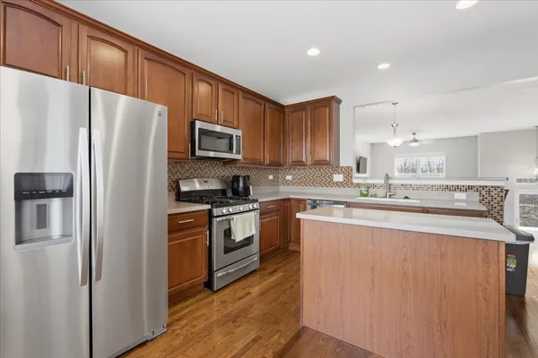 $439,900 | 65 Arcadia Lane, Lake Zurich, IL 60047