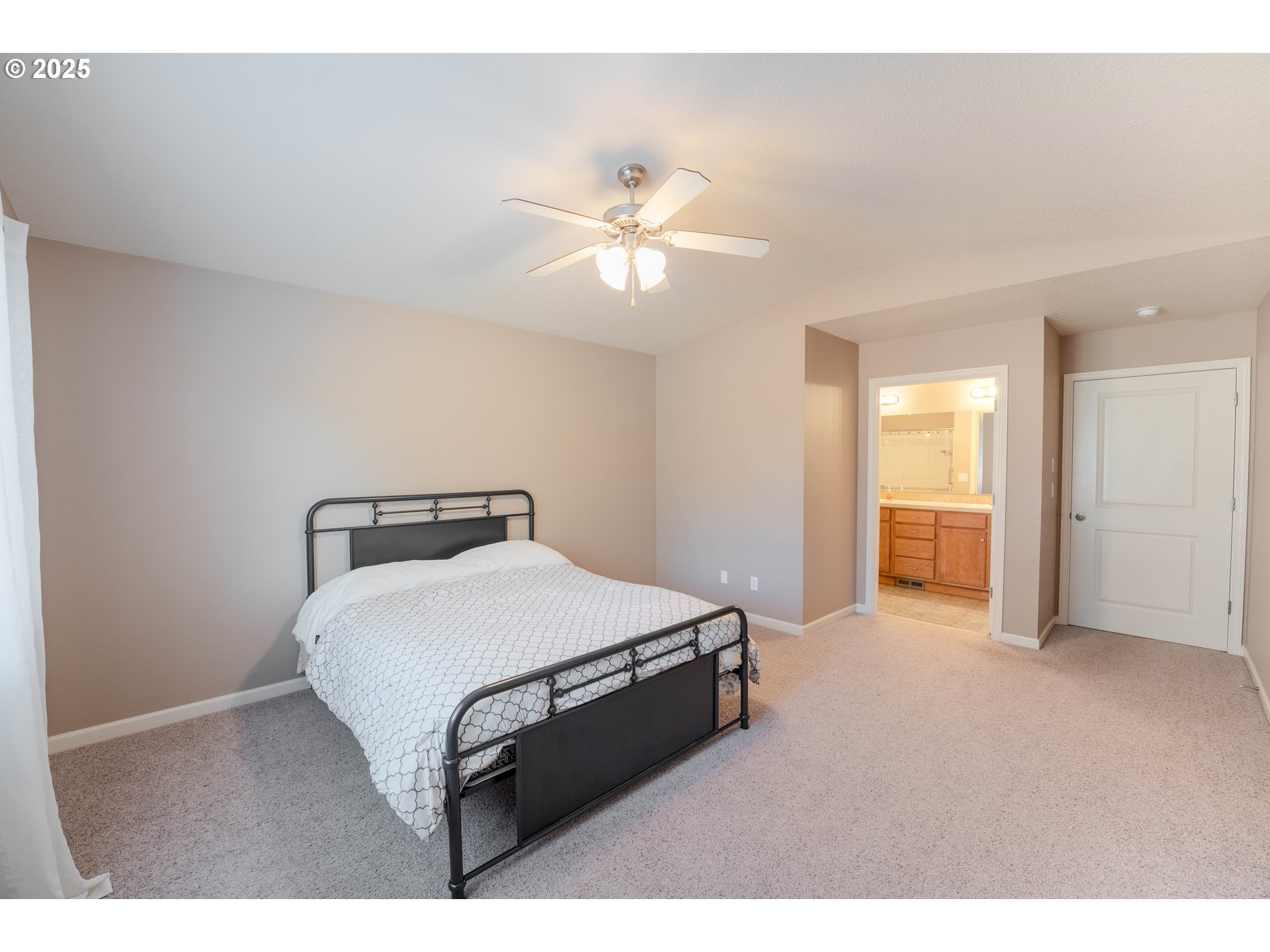 2514 Baines Boulevard Hubbard, OR 97032 - Photo 25 of 38