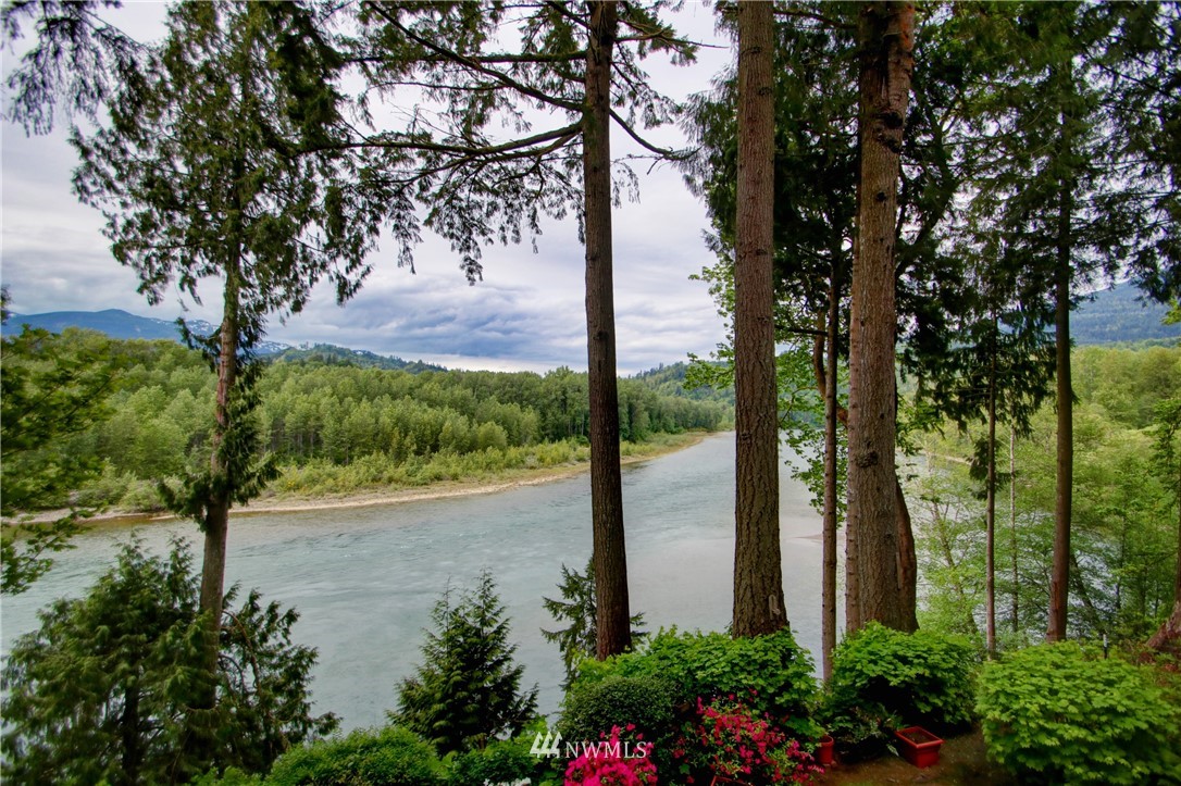 46683 Baker Loop Road Concrete, WA 98237 - Photo 32 of 39 Gallery Image 32