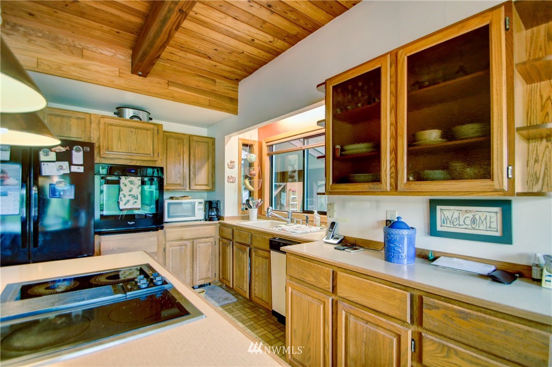 46683 Baker Loop Road Concrete, WA 98237 - Photo 9 of 39 Gallery Image 9