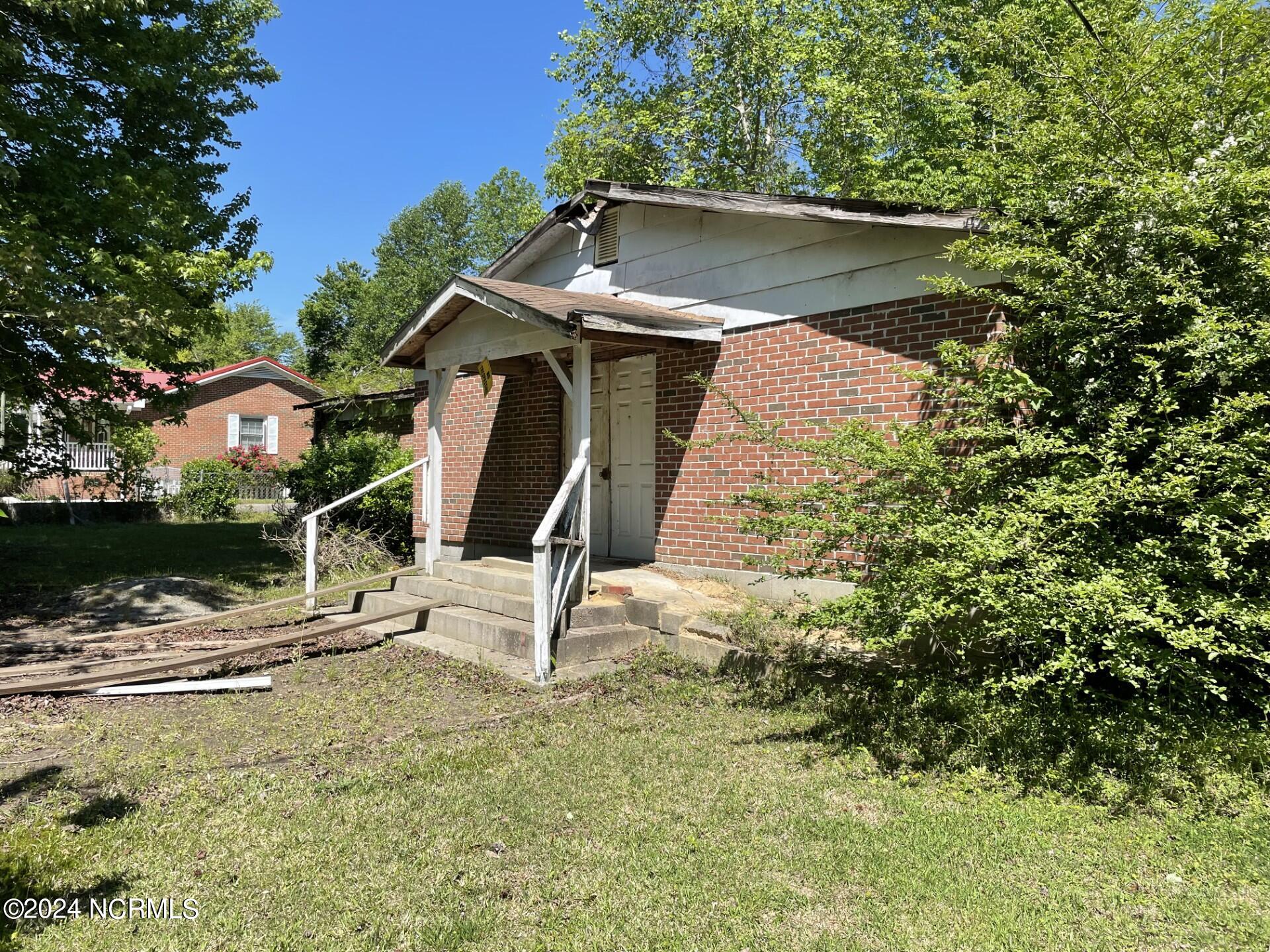 1780-1832 Clark Road Robersonville, NC 27871 - Photo 1 of 5 Main View