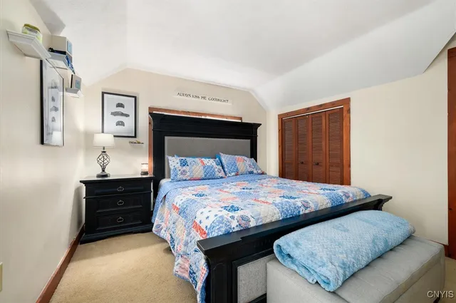 $239,900 | 318 Earl Avenue, Oneida, NY 13421