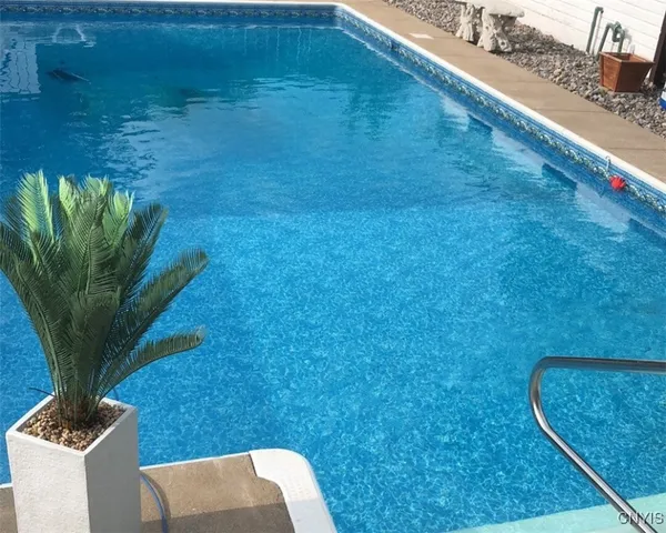 $239,900 | 318 Earl Avenue, Oneida, NY 13421