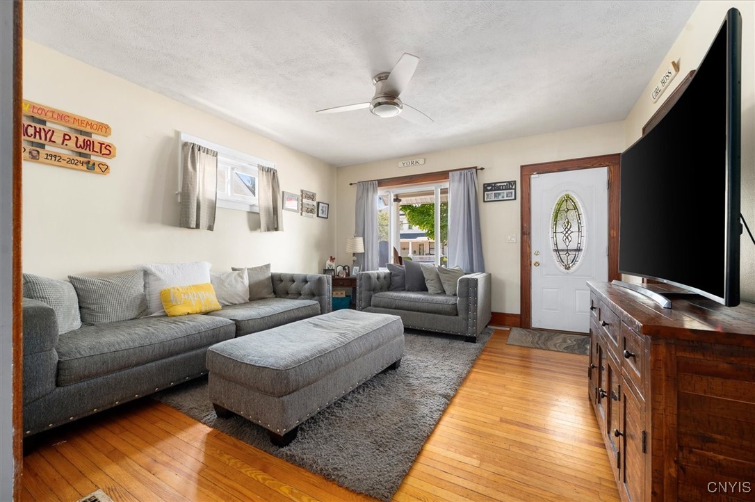 318 Earl Avenue Oneida, NY 13421 - Photo 6 of 43 Hardwood floors!