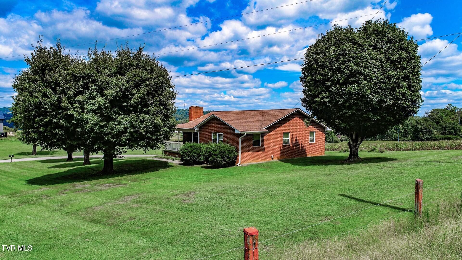 2754 Farm Road Jefferson City, TN 37760 - Photo 1 of 45 1