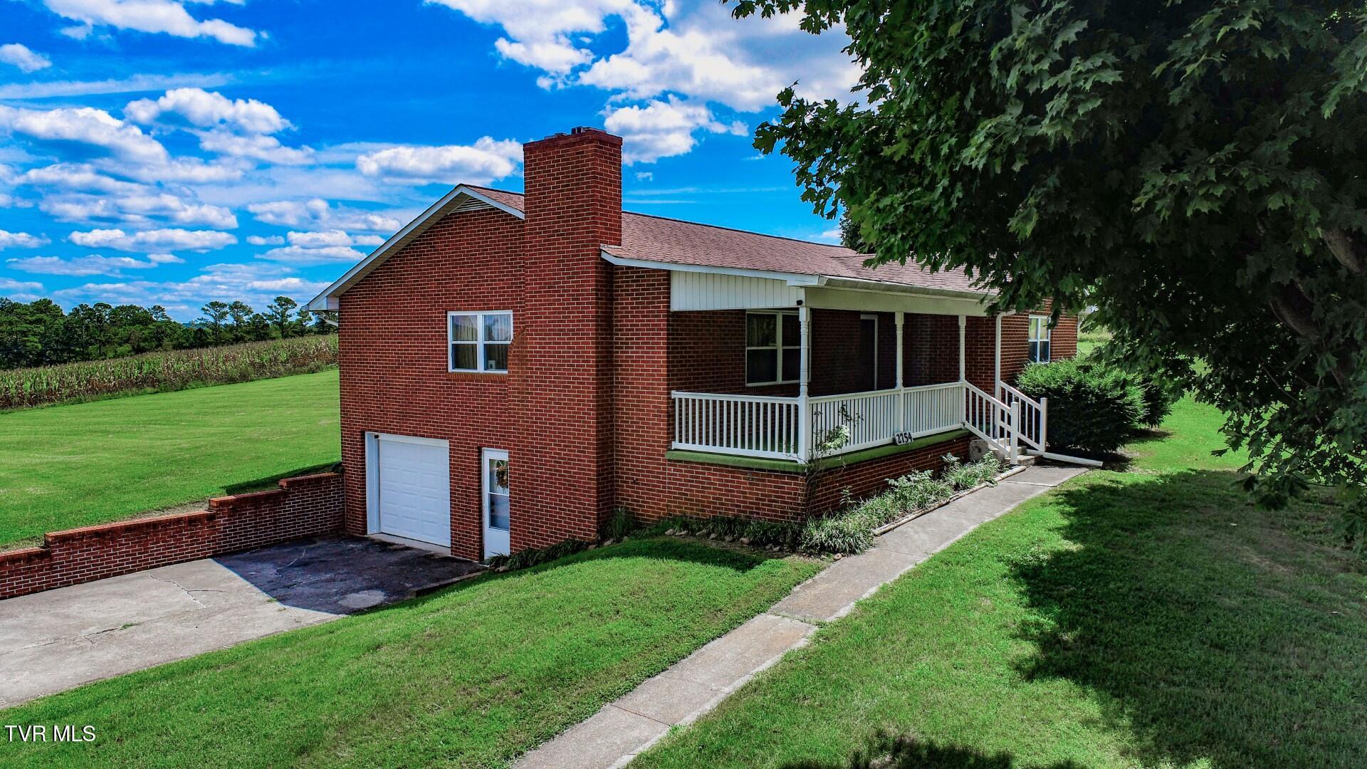 2754 Farm Road Jefferson City, TN 37760 - Photo 5 of 45 5