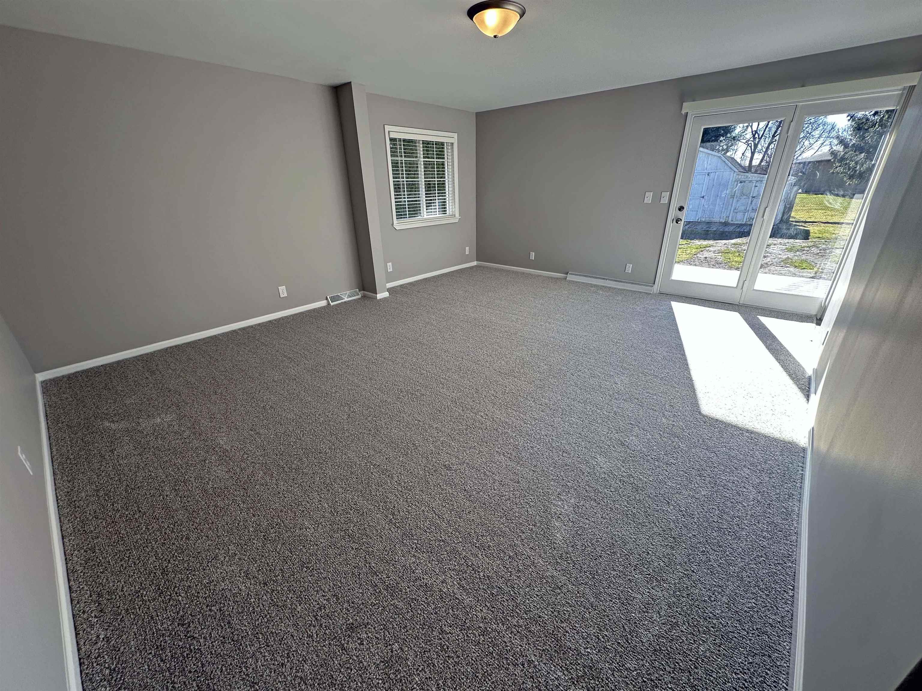 7671 State Road Saginaw, MI 48609 - Photo 17 of 22 50133321-c33d2b91-824d-4180-bb66-0ce3b5af085a.JPG
