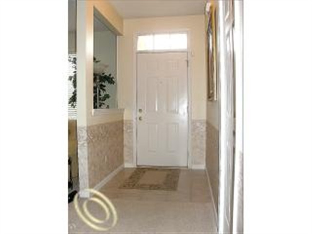 1843 Flagstone Circle Rochester, MI 48307 - Photo 2 of 20 Open Entry
