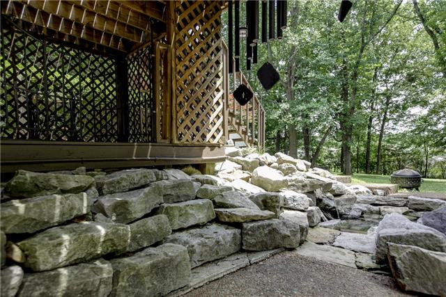 215 Lawrence Lane Springfield, TN 37172 - Photo 18 of 20 a view of outdoor space with green space