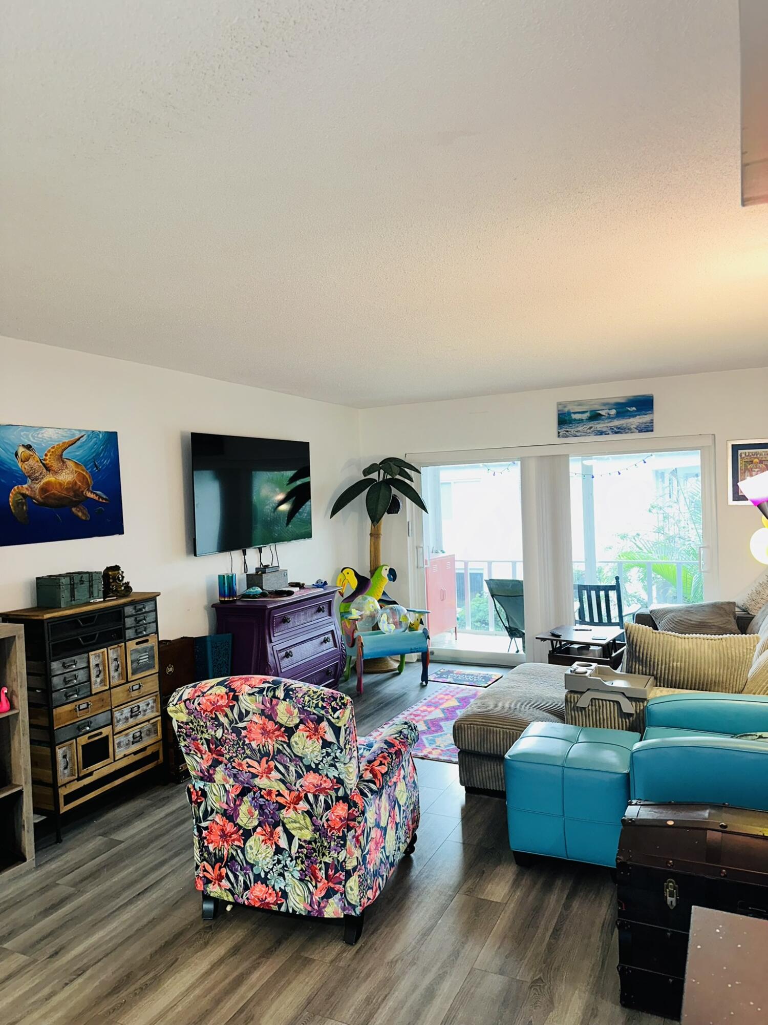 2161 Northeast 42nd Court, Unit 214 Lighthouse Point, FL 33064 - Photo 7 of 28 IMG_5612