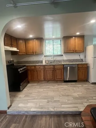 $3,480 | 9406 Ventura Way, Chatsworth, CA 91311