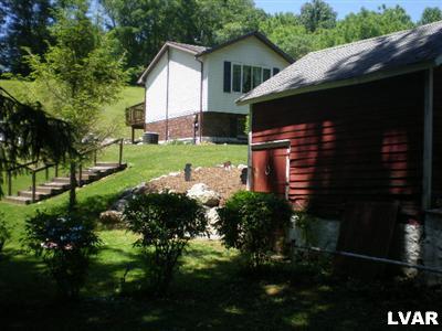 72 Creek Road Bangor, PA 18013 - Photo 4 of 18 Gallery Image 4