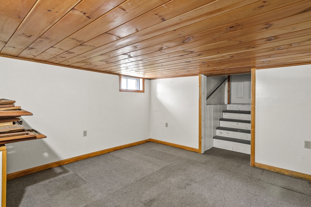 43 Airport Road Dudley, MA 01571 - Photo 22 of 41 Gallery Image 22