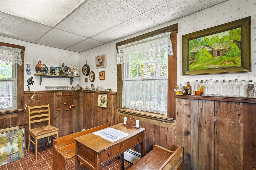 43 Airport Road Dudley, MA 01571 - Photo 6 of 41 Gallery Image 6
