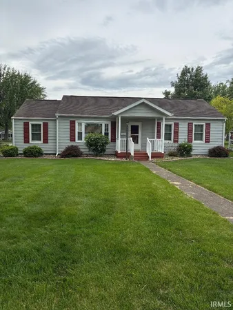 $249,900 | 489 Northeast D Street, Linton, IN 47441