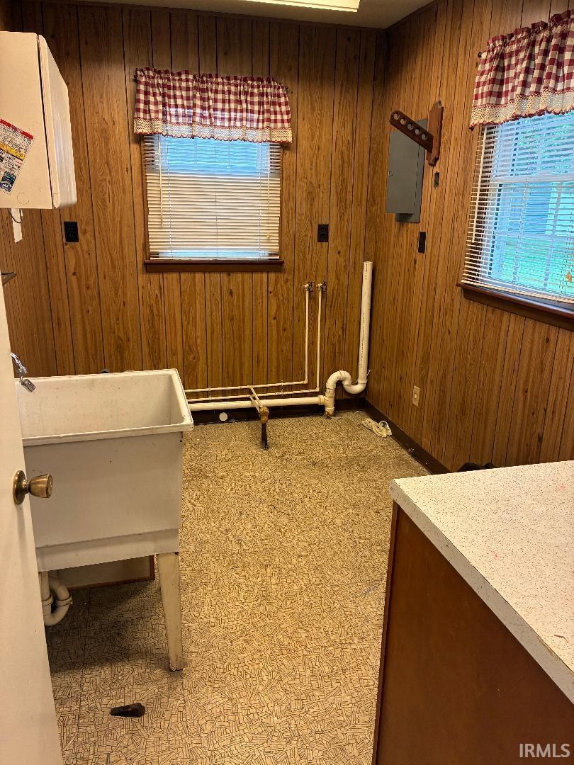 489 Northeast D Street Linton, IN 47441 - Photo 23 of 24