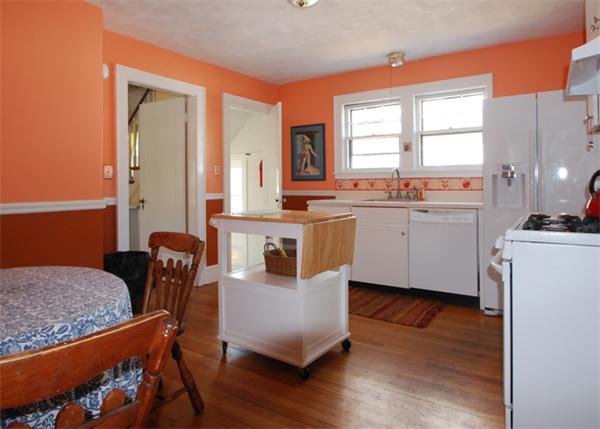 137 Gillette Avenue Springfield, MA 01118 - Photo 12 of 19 Gallery Image 12