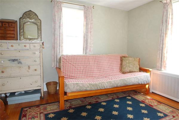 137 Gillette Avenue Springfield, MA 01118 - Photo 13 of 19 Gallery Image 13