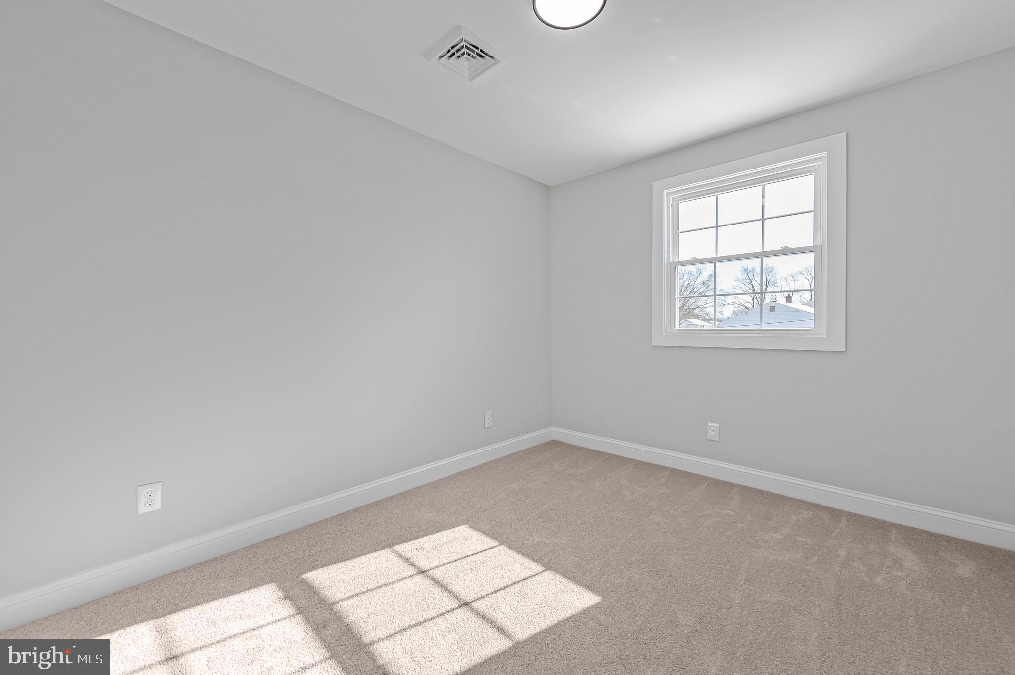 356 Abrams Mill Road King of Prussia, PA 19406 - Photo 34 of 46 an empty room with windows