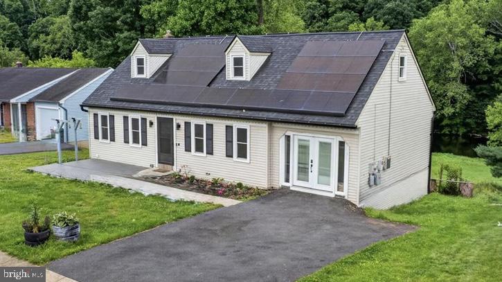 1865 Wilderness Road Lancaster, PA 17603 - Photo 2 of 39 Charming home with solar efficiency.