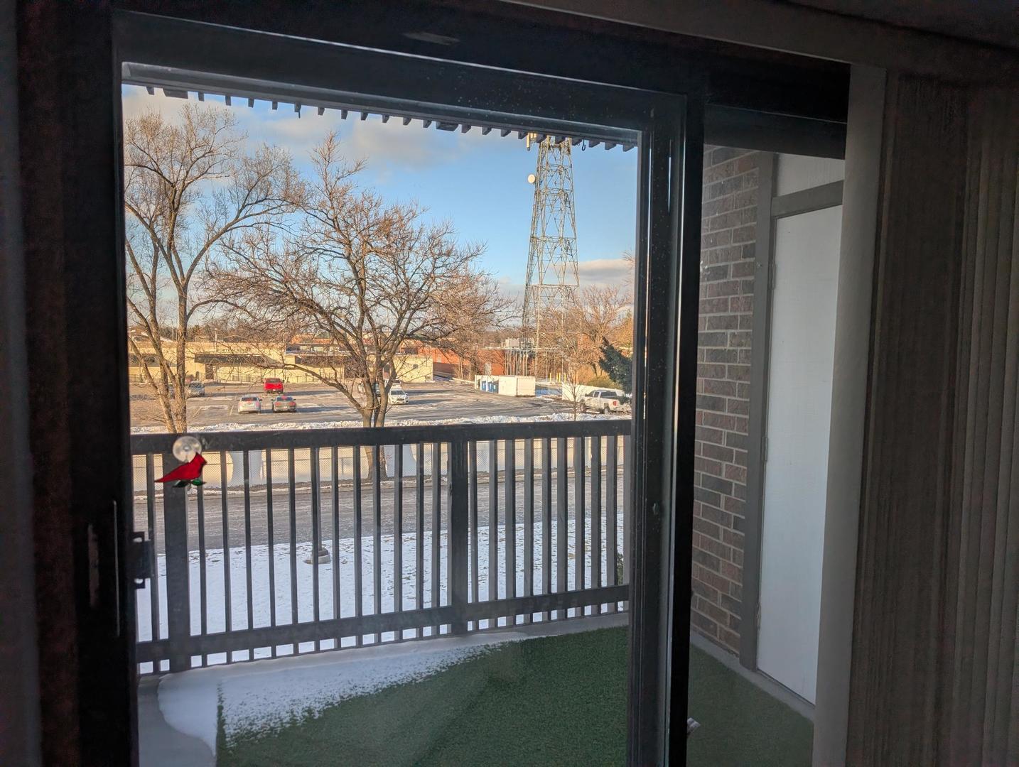 1424 Woodbridge Road, Unit 2H Joliet, IL 60436 - Photo 6 of 34 Gallery Image 6