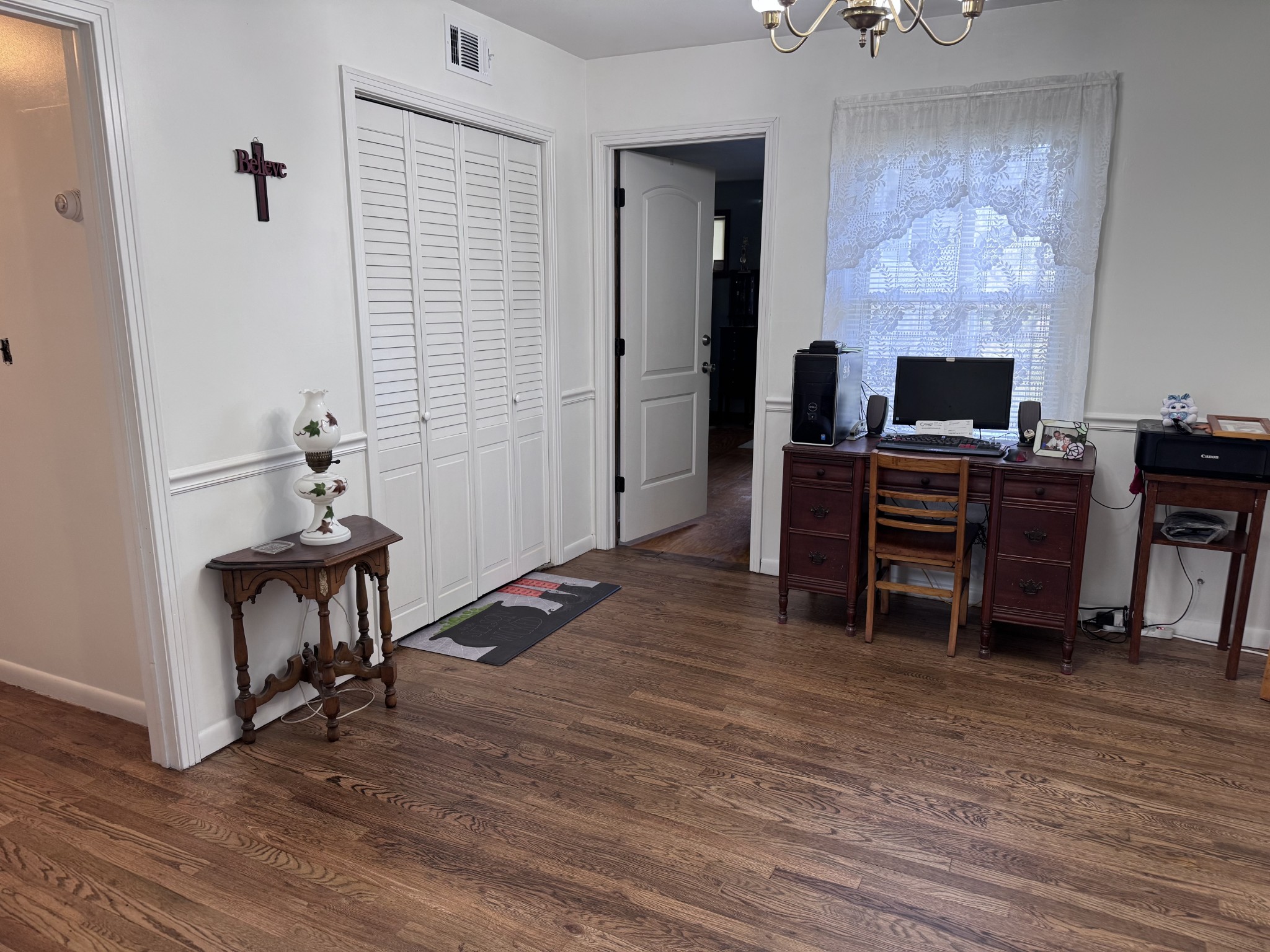 205 Draper Avenue Greenbrier, TN 37073 - Photo 8 of 27 a workspace with furniture window and wooden floor