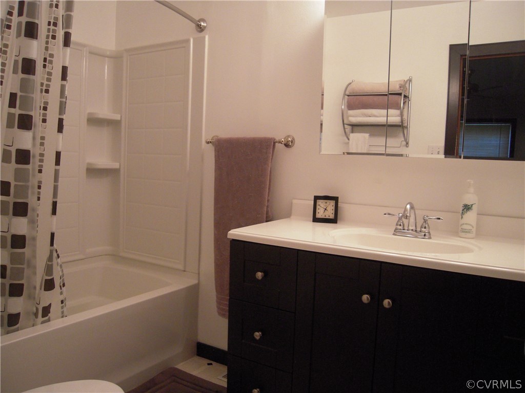 6800 Poplar Springs Road Henrico, VA 23231 - Photo 7 of 13 Gallery Image 7