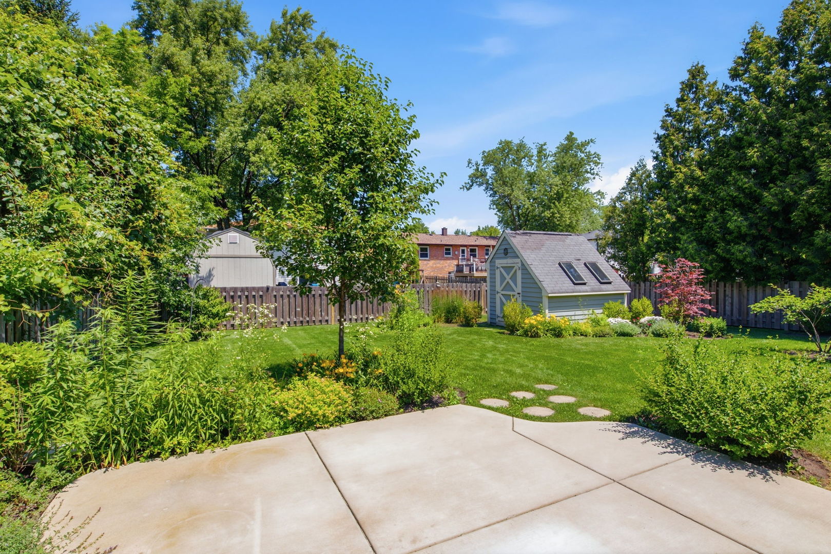 460 Trinity Court Buffalo Grove, IL 60089 - Photo 20 of 27