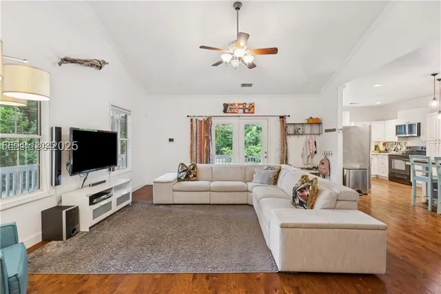 $675,000 | 15 Palmetto Beach Drive, Bluffton, SC 29910