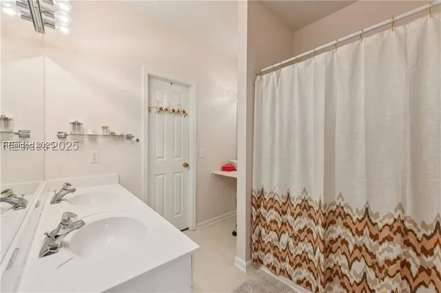 $675,000 | 15 Palmetto Beach Drive, Bluffton, SC 29910