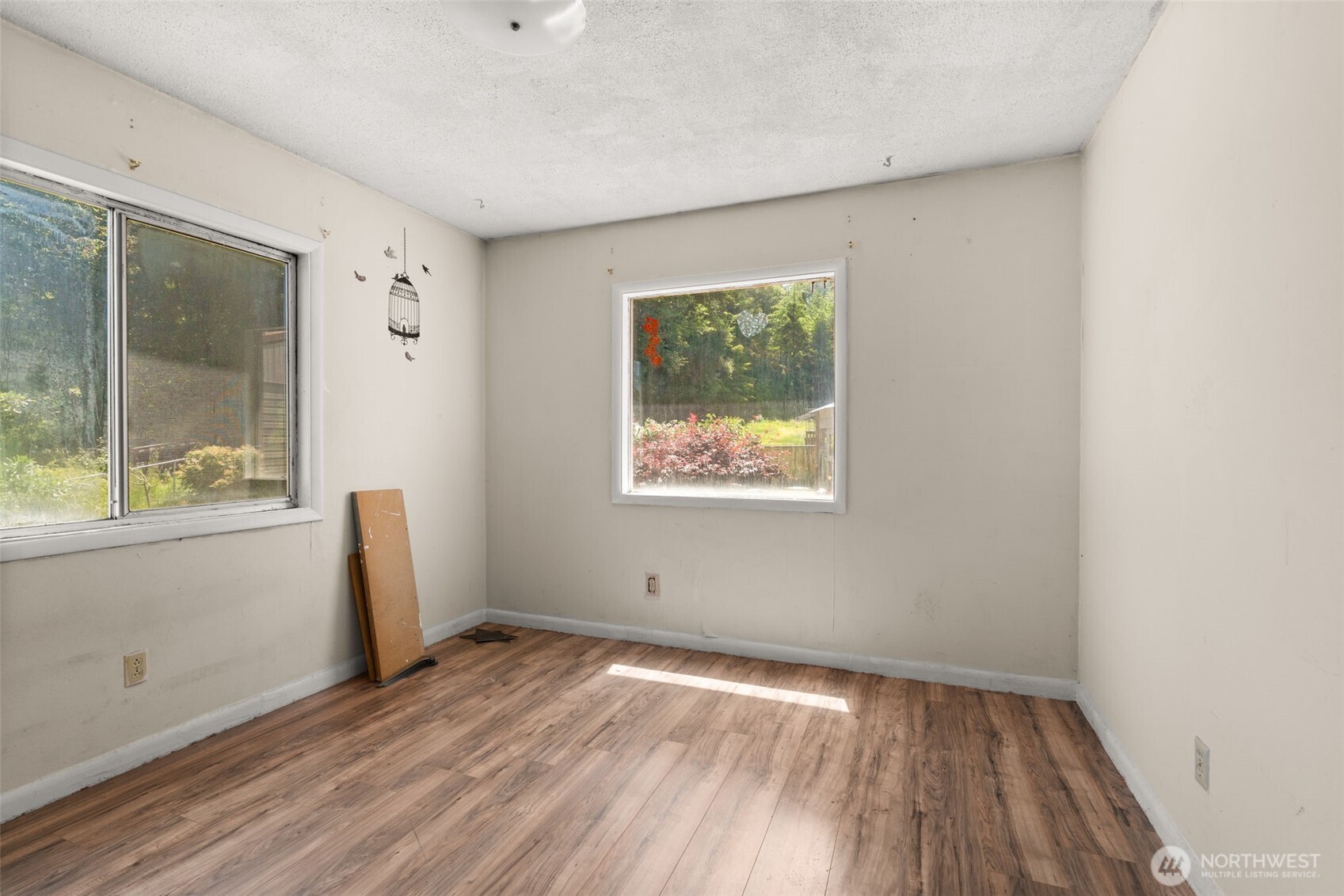 905 Peters Street Raymond, WA 98577 - Photo 16 of 29
