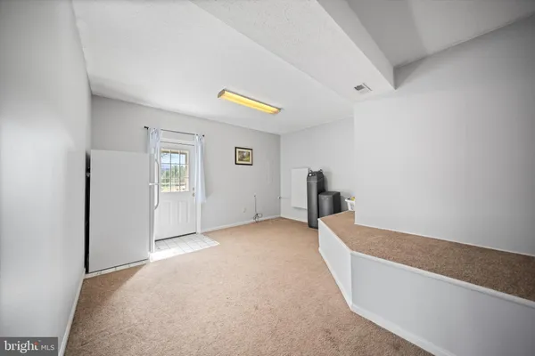 $612,000 | 74 Manor Drive, Edinburg, VA 22824