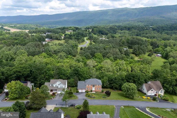 $612,000 | 74 Manor Drive, Edinburg, VA 22824