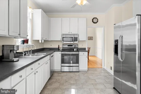 $612,000 | 74 Manor Drive, Edinburg, VA 22824