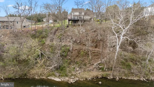 $612,000 | 74 Manor Drive, Edinburg, VA 22824