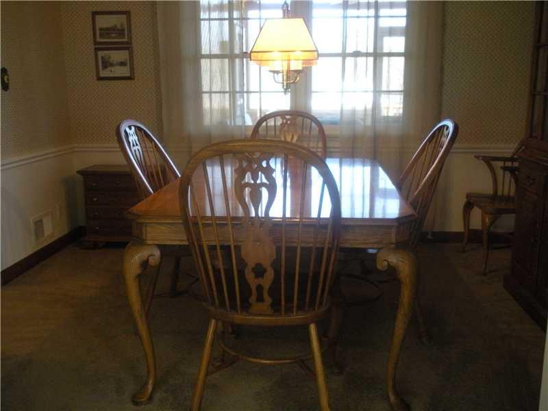 218 Ridgeview Drive Venetia, PA 15367 - Photo 9 of 16 Dining Room. A dining room just right for those special gatherings.