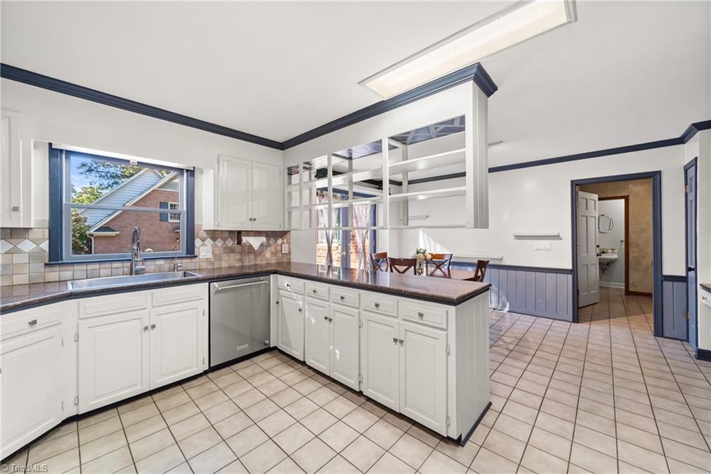 730 Lichfield Road Winston-Salem, NC 27104 - Photo 12 of 49 Gallery Image 12