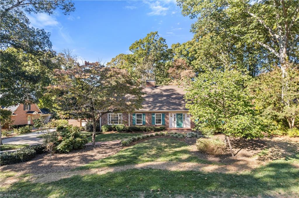 730 Lichfield Road Winston-Salem, NC 27104 - Photo 3 of 49 Gallery Image 3