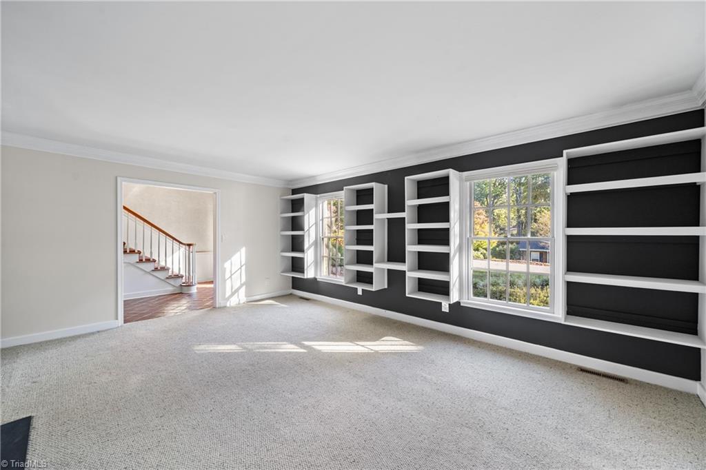 730 Lichfield Road Winston-Salem, NC 27104 - Photo 6 of 49 Gallery Image 6
