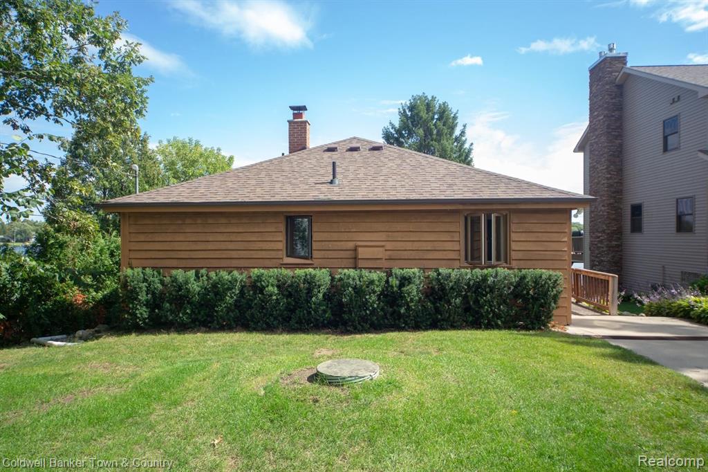 5874 Bullard Road Fenton, MI 48430 - Photo 44 of 51