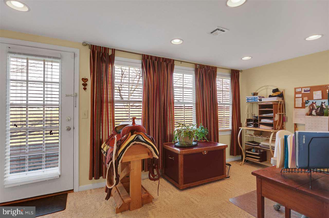 2210 Wexford Road Palmyra, PA 17078 - Photo 8 of 24 Gallery Image 8