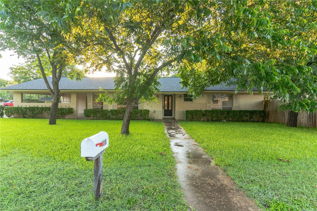 408 Power Road Georgetown, TX 78628 - Photo 1 of 1
