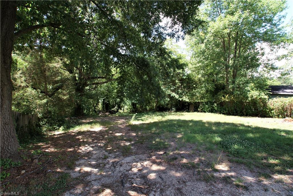 1116 Countryside Drive High Point, NC 27265 - Photo 3 of 17 Gallery Image 3