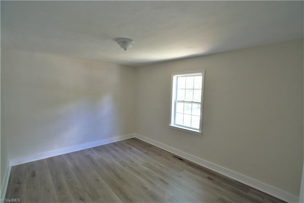 1116 Countryside Drive High Point, NC 27265 - Photo 7 of 17 Gallery Image 7