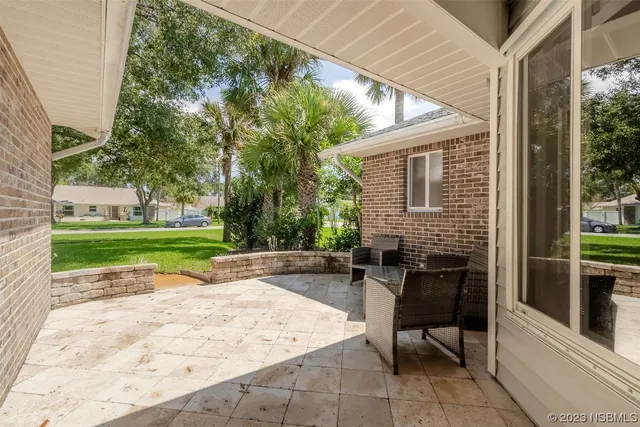 a view of outdoor space yard deck and patio