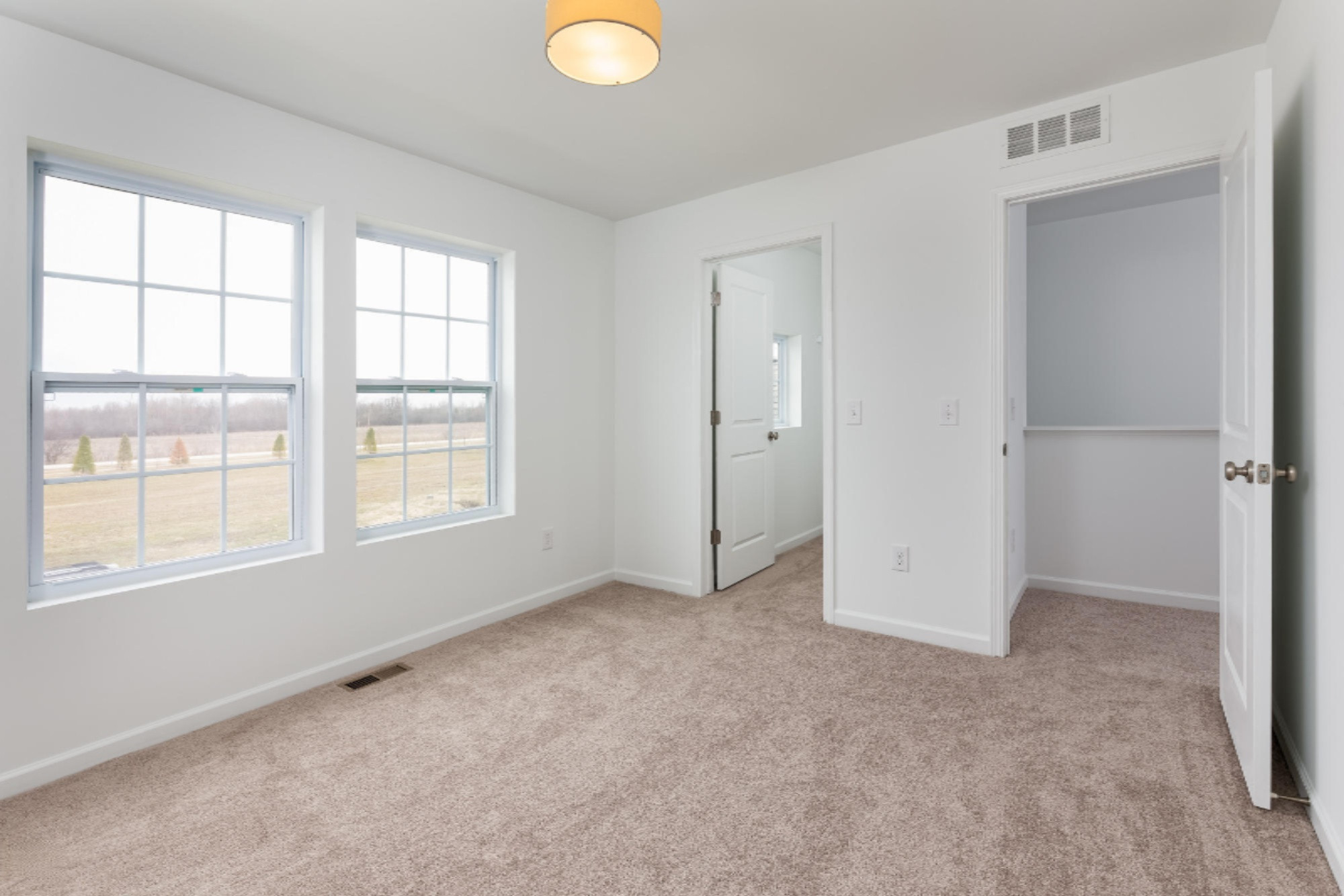 14798 Portage Road Vicksburg, MI 49097 - Photo 11 of 24 Bed TSP077-E2070-Staged-18