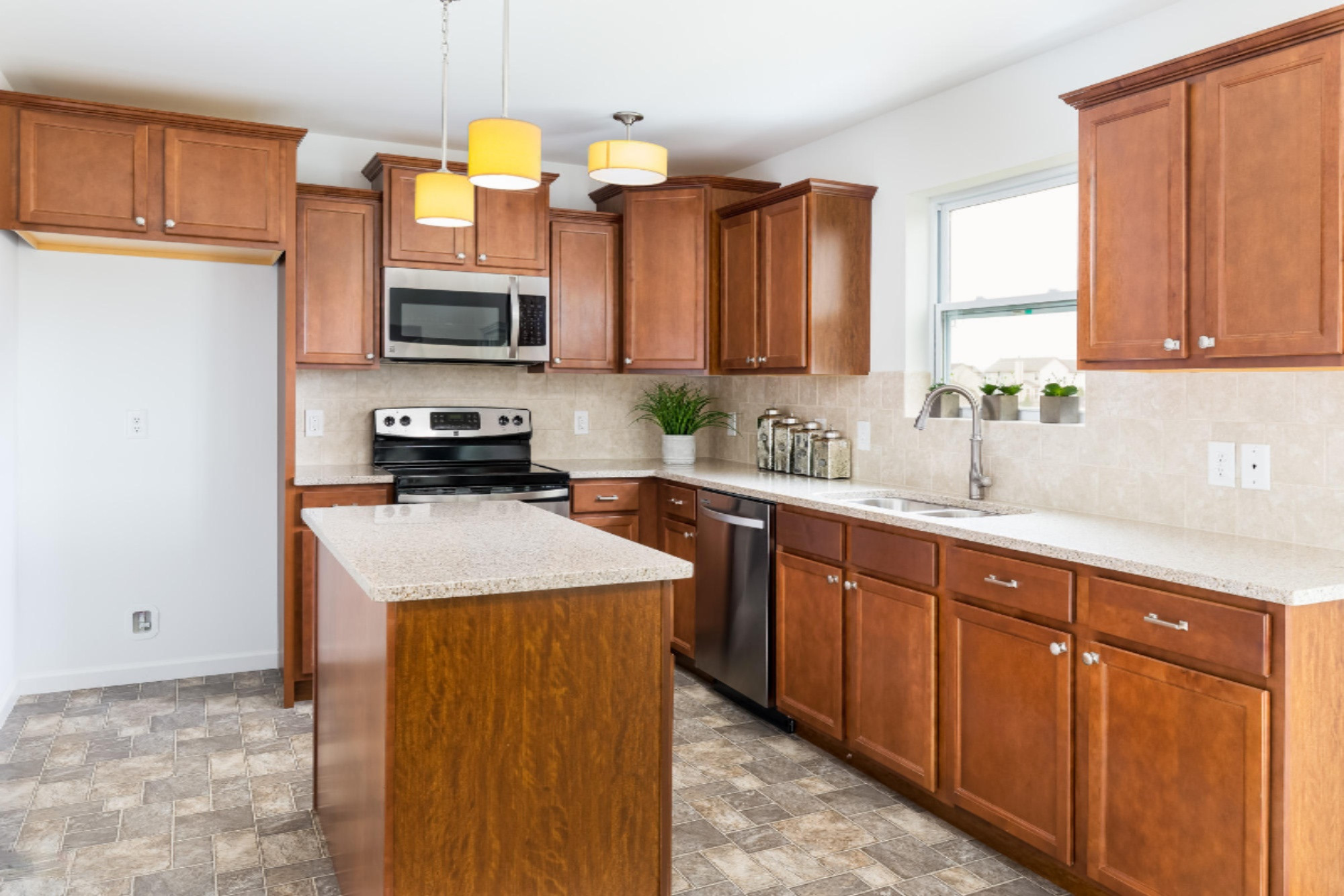 14798 Portage Road Vicksburg, MI 49097 - Photo 8 of 24 Kitchen TSP077-E2070-Staged-14