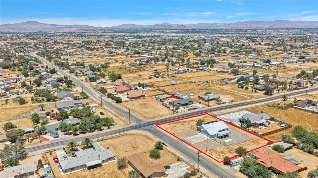 11281 4th Hesperia, CA 92345 - Photo 2 of 35
